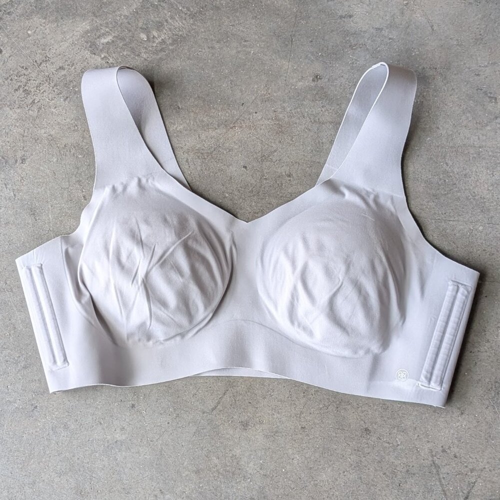 Honeylove V-Neck Seamless Wireless T-Shirt Bralette Bra in Moondust Gray size 1X